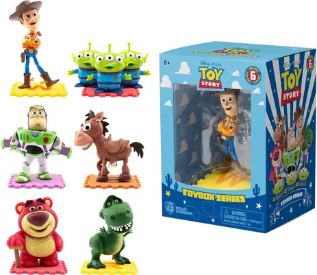 YuMe Window Box - Hero Box - Toy …