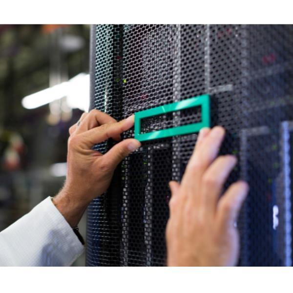 HEWLETT PACKARD ENTERPRISE HPE KVM USB VM CAC …